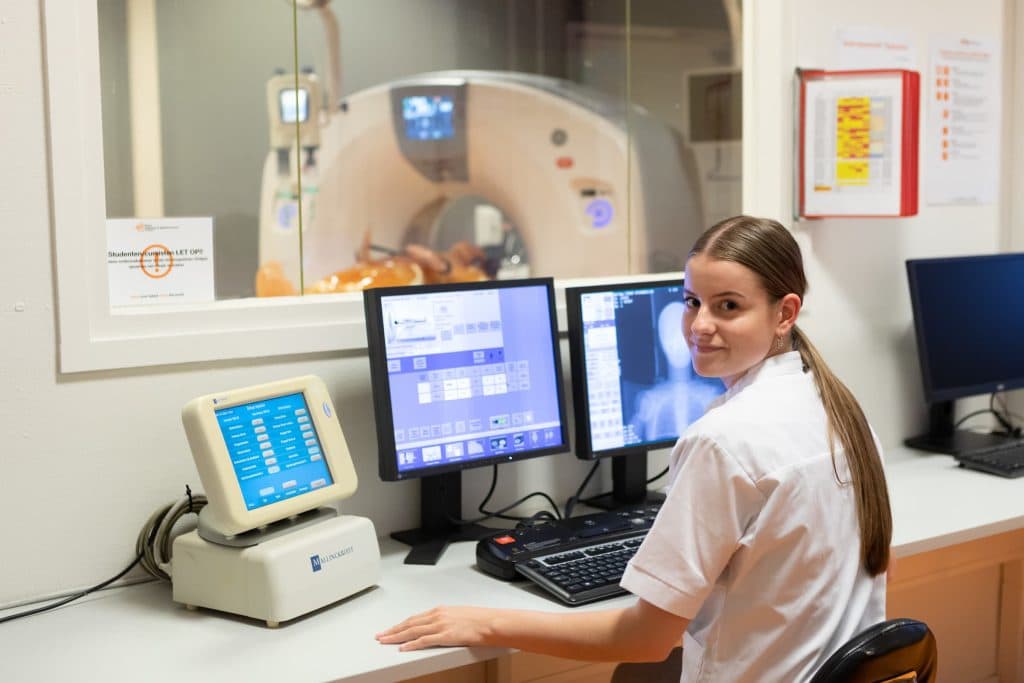 Medisch Beeldvormende en Radiotherapeutische Technieken HBO Opleiding Medisch Beeldvormende en Radiotherapeutische Technieken HBO Opleiding